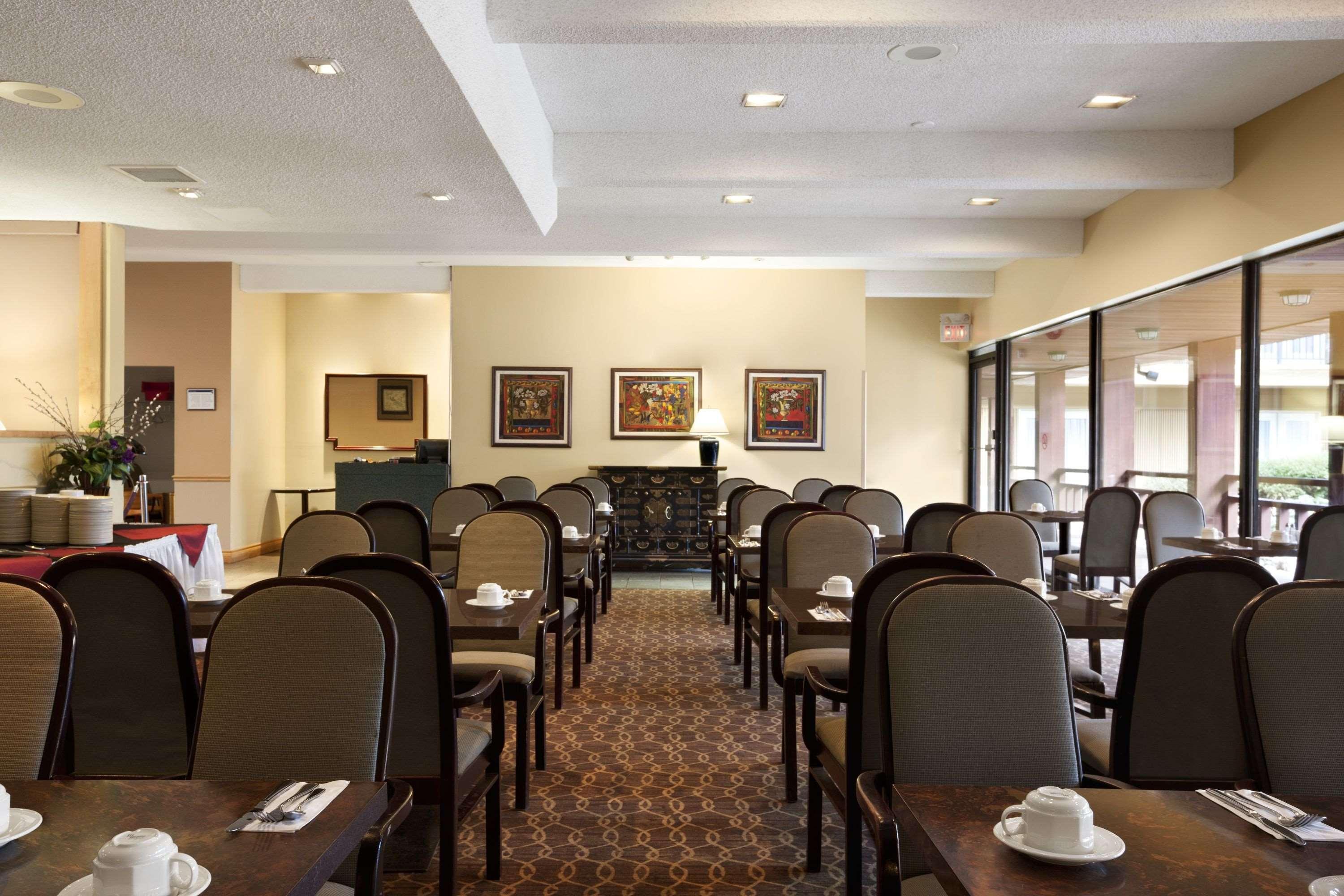 Travelodge By Wyndham Ottawa West Luaran gambar