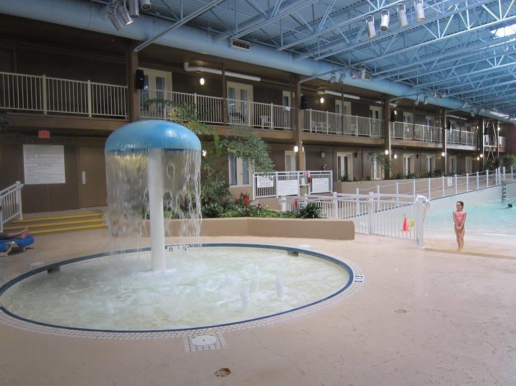 Travelodge By Wyndham Ottawa West Luaran gambar